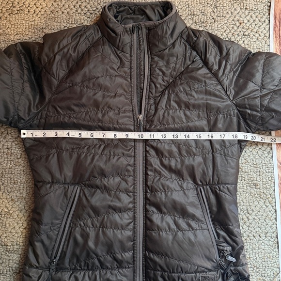 REI Women's Dark Grey Packable Puffer Jacket - Picture 12 of 13